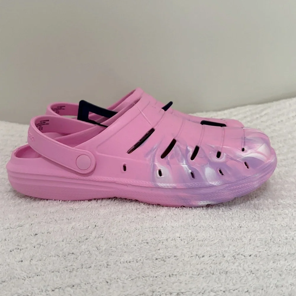 Kids Pink Water-Ready Clog Sandals with Marbled Accents